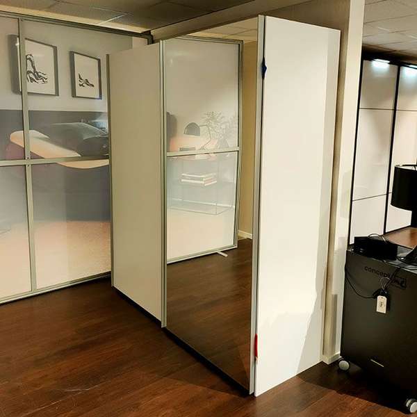 Nolte Germersheim Sunniva kledingkast - Showroom