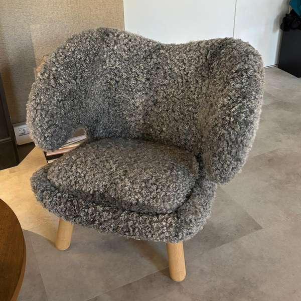House of Finn Juhl Pelican Chair fauteuil - Showroom