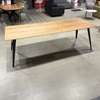 Seuren Bee Get ll eettafel - 240x90 - Details