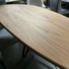 RT Design Noyer eettafel - 230x100 - Zijaanzicht rechts