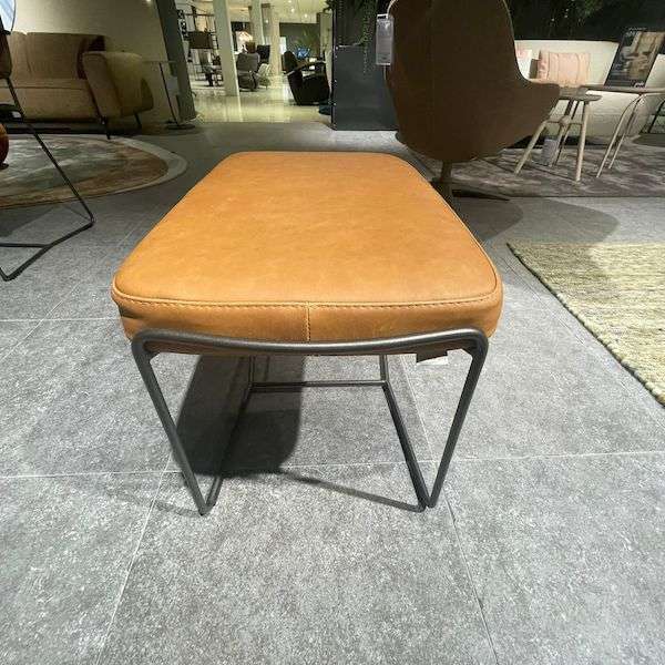 bert plantagie Kiko hocker - Showroom