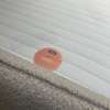 Eastborn Plum 180x200 - Achter aanzicht