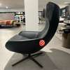 Leolux Caruzzo Plus fauteuil - Details