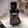 FSM Rex relaxfauteuil met poef - Showroom