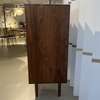 Andersen S8 wandkast - Zijaanzicht links