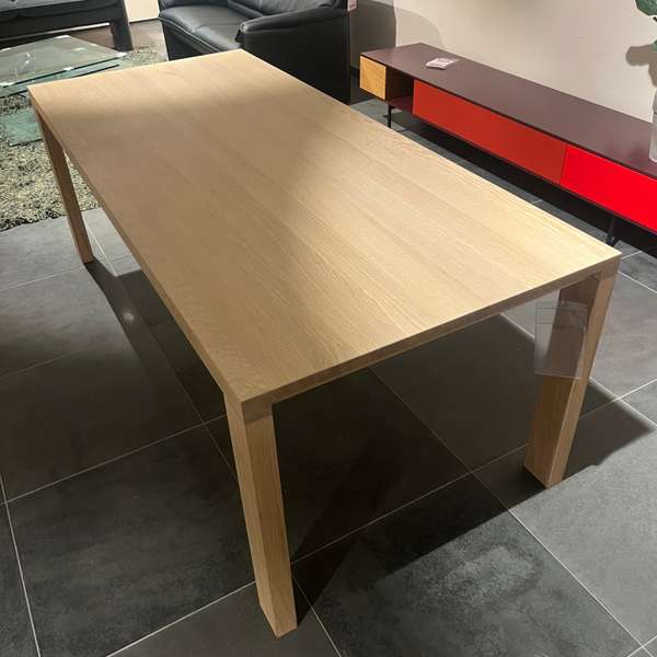 Arco Essenza eettafel - 210x90 - Showroom