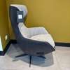 Gealux Revolution Arc 8018 relaxfauteuil - Vooraanzicht