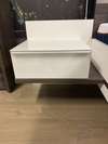 Nolte Concept Me bed -  180x200 met commode - Zijaanzicht rechts