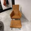 LABEL vandenberg Don fauteuil met voetenbank - Showroom