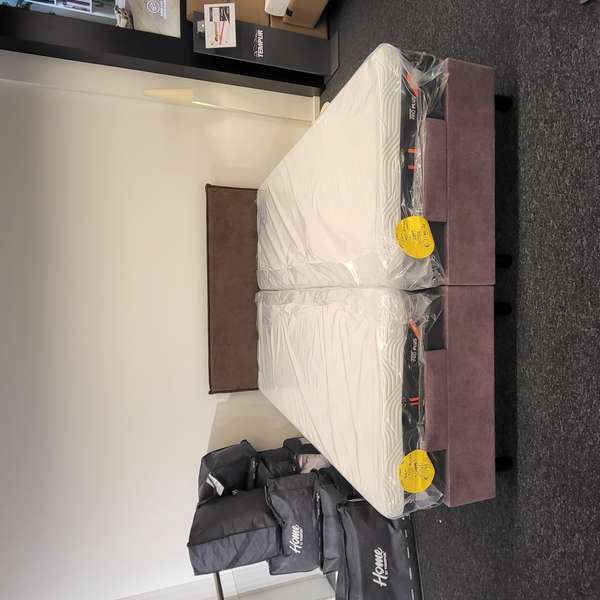 Tempur One boxspring - 160x200 elektrisch verstelbaar - Showroom
