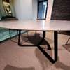 Joli Outdoor Curve eettafel - Vooraanzicht