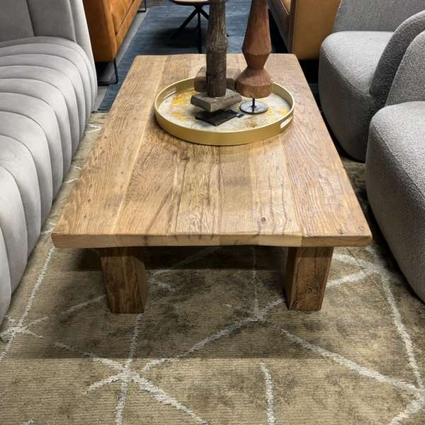 RT Design Oud Eiken salontafel - Showroom