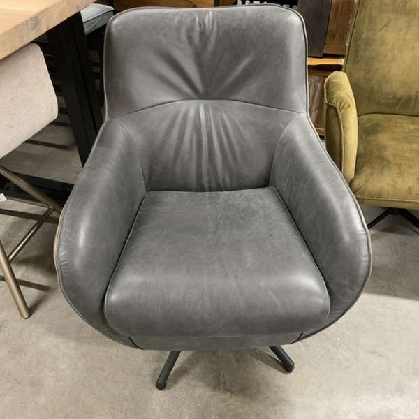 RT Design Cariati fauteuil - Showroom