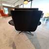 FSM Pavo relaxfauteuil met voetenbank - Achter aanzicht