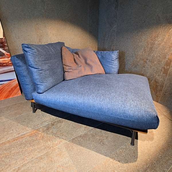 Flexform Ambroeus chaise longue - Showroom