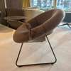 Leolux Mimas fauteuil - Vooraanzicht