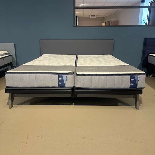 Auping Original Outline bed - 180x210 - Showroom