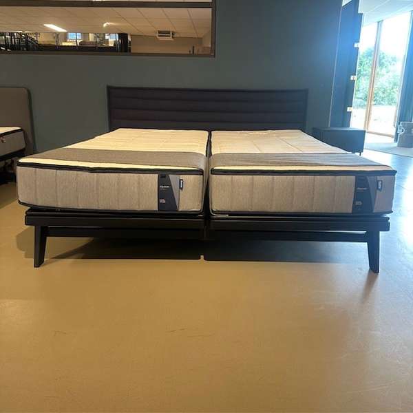 Auping Original Stitch bed - 180x210 - Showroom