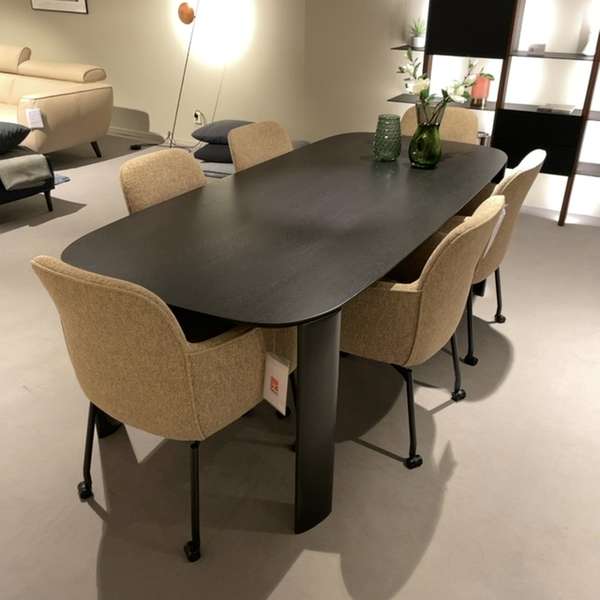 Leolux Tico eetkamertafel - 220x100 - Showroom