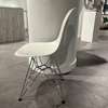 Vitra Eames DSR eetkamerstoel (set van 4) - Details