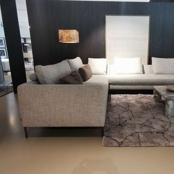 Montis Daley XL hoekbank - Showroom