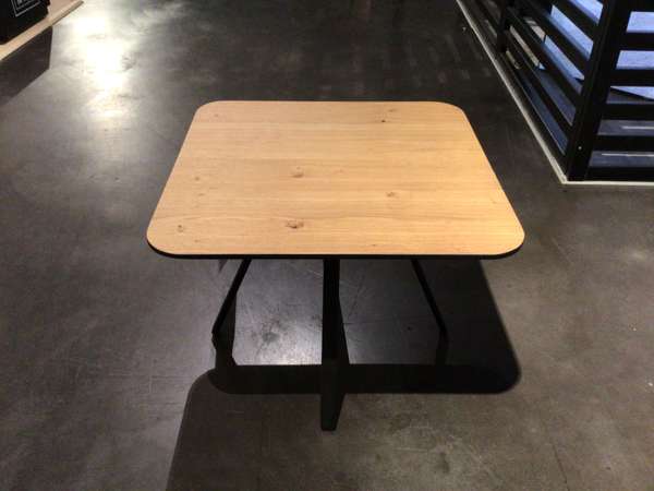 Henders & Hazel Ridgefield salontafel - Materiaal