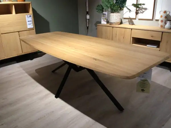 Henders & Hazel Homestead eettafel - 250x110