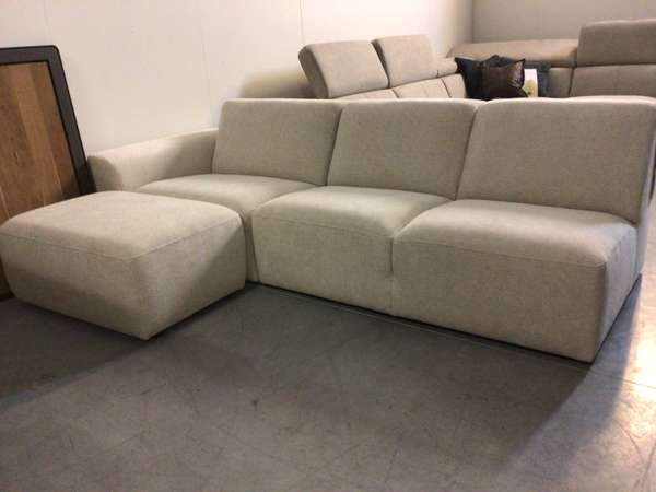 XOOON Tineo 3-zitsbank met hocker - Materiaal