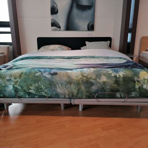 Avek 1-700 bed - 90x210 - Materiaal