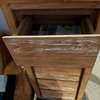 Tower Living Massief Teak ladenkast - Zijaanzicht links