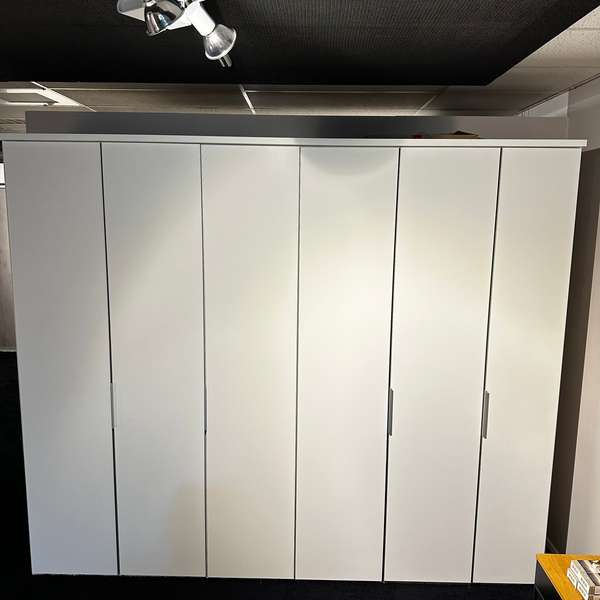 Nolte Horizont kledingkast - Showroom