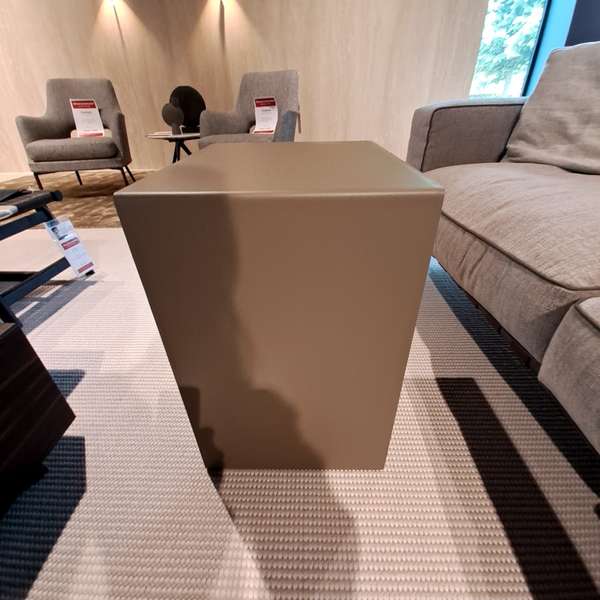 Flexform Plain bijzettafel - Showroom
