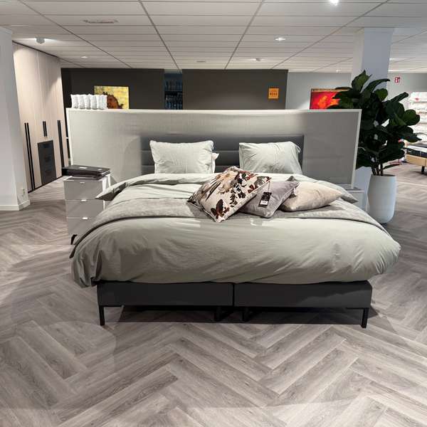 Beka Prague boxspring - 180x210cm vlak - Showroom