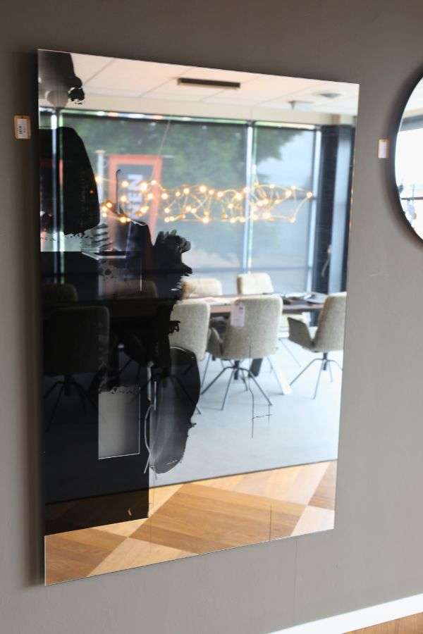 Deknudt Mirrors spiegel - Materiaal