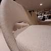 Knoll International Conference eetkamerstoel - Details