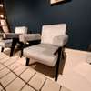 Cassina Capitol Complex fauteuil - Showroom