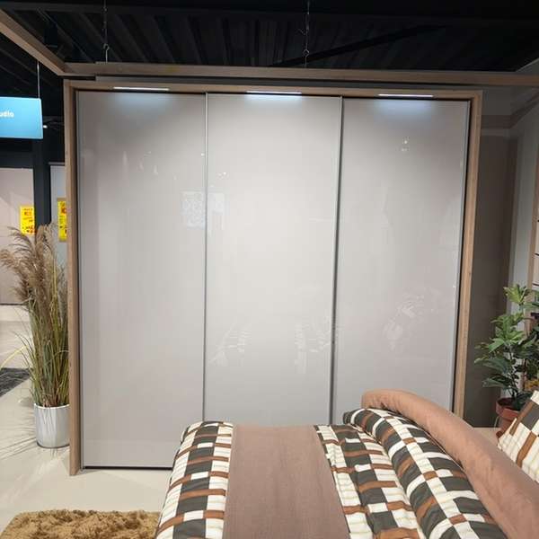 Nolte Concept ME300 kledingkast - Showroom
