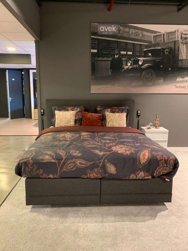 Avek Noflik Pleats boxspring - 180x210 verstelbaar - Showroom
