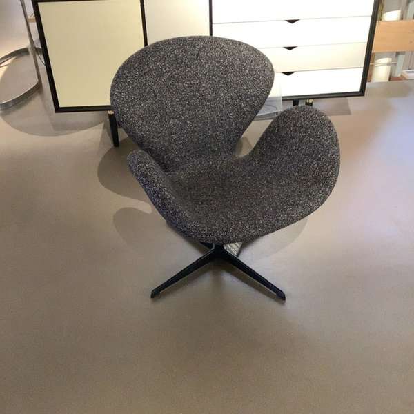 Fritz Hansen Swan fauteuil - Showroom
