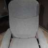 Stressless Consul relaxfauteuil met poef - Zijaanzicht links
