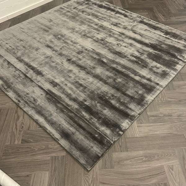 Brinker Carpets Robin vloerkleed - 210x210 - Materiaal