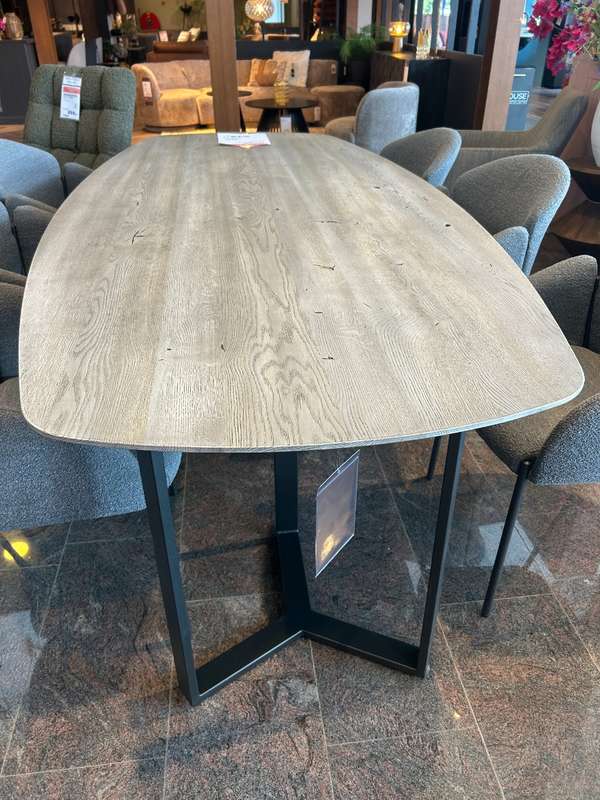 IN.HOUSE Nemaro eettafel - 240x110 - Showroom