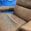 Stressless Toyko relaxfauteuil met poef - Details