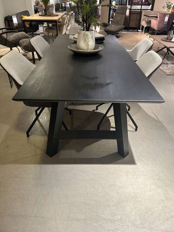 In.House Selectio eettafel - 220x110 - Materiaal