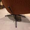 Leolux Lloyd Plus fauteuil - Details