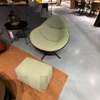 Label Hidde Soft fauteuil met Cocoon poef - Showroom