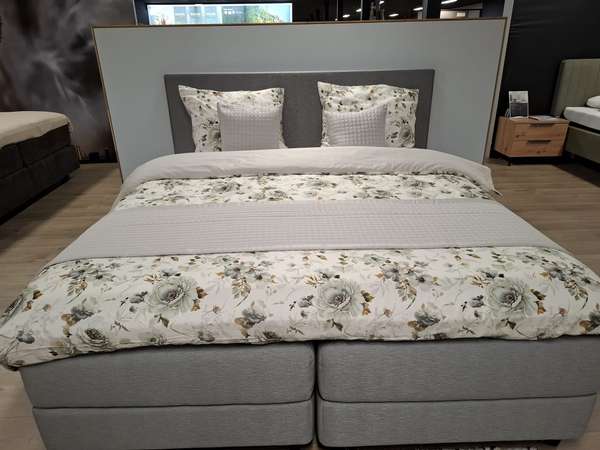 Kuperus Oslo boxspring - 180x200 - Showroom