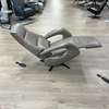 De Toekomst Castores S relaxfauteuil met sta-op - Vooraanzicht