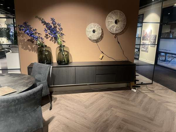BKS Meubelen Aurora dressoir - Materiaal