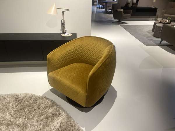 Cartel Living Jazz draaifauteuil - Materiaal
